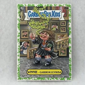 2022 Garbage Pail Kids Book Worms Series 1 Green #35b WINNIE - Gardium Leviosa - Picture 1 of 2