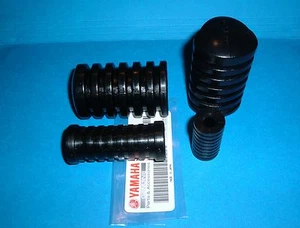 YAMAHA ENDURO FOOTREST 4PC SET RT1, RT2, RT3, DT1, DT2, DT3, CT1, CT2, AT1 NOS - Picture 1 of 2