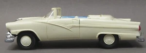 original AMT 1956 FORD CONVERTIBLE white friction 1/24 dealer promo model - Picture 1 of 10