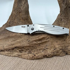 SOG Aegis FL Folding Modern EDC Pocket knife Nice pocket clip drop point (2) - Picture 1 of 4