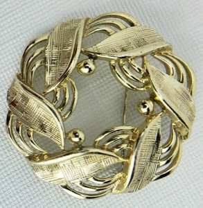 Broche prendedor vintage ~ hojas tono dorado Usner ~ 2" - Imagen 1 de 6