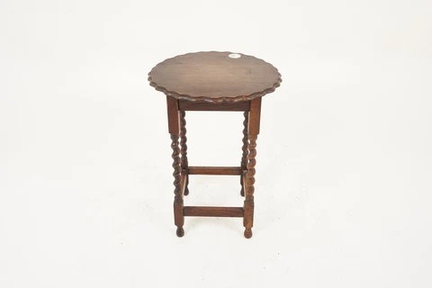 Vintage Oak Table, Pie Crust Circular Barley Twist Table, Scotland 1920, H1078 Cover