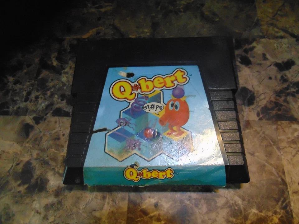 Atari 5200 Q*Bert Video Game Cartridge 1983 tested - Image 1 of 2