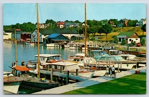 Michigan Charlevoix On Round Lake Harbor Vintage Postcard - Picture 1 of 2