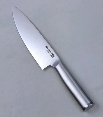 Cuchillo de chef KitchenAid 8", FORJADO de acero inoxidable japonés con CUBIERTA DE CUCHILLA Foto 1 de 4