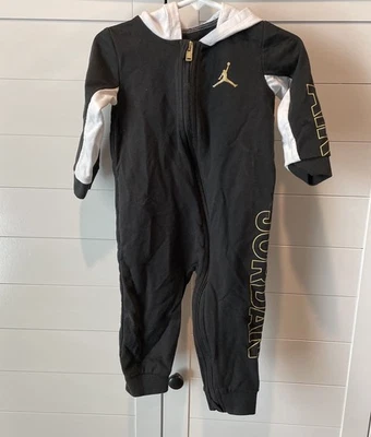 Nike Air Jordan Jumpman Cremallera Completa Mono con Capucha Una Pieza Conjunto Talla 18 Meses Foto 1 de 4