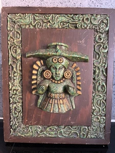Vintage Mexican 3D Wall Art. Crushed Malachite & Wood. Mayan Art - 8 By 10 - Picture 1 of 8