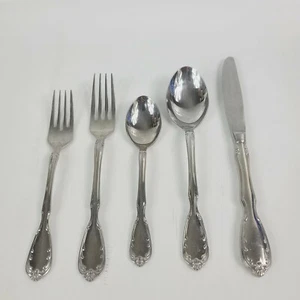 Noritake Serenade 5 Piece Place Setting Free Priority Shipping - Picture 1 of 8
