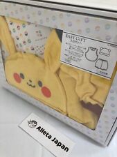 Pokemon Pikachu Newborn Baby Clothes Gift Set Cap Bib Bloomer Monpoke yellow