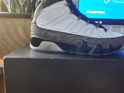 Talla 13 - Jordan 9 Retro DB Doernbecher 2012 Off 1 2 3 4 5 6 7 8 10 11 DS Foto 1 de 4