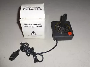 CONTROLLER ATARI 2600 VINTAGE CX-40 JOYSTICK 2600 W SCATOLA ORIGINALE RETRÒ - Foto 1 di 4