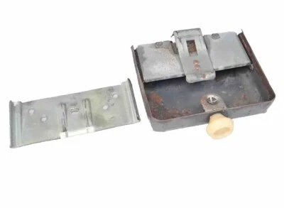 Chevrolet 1951 1952 accesorio debajo del tablero cenicero OEM GM concesionario instalado de fábrica Foto 1 de 4