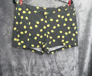 Lane Bryant Mid Rise Chino Shorts Black Lemon, Short Size 24 Yellow, - Picture 1 of 6