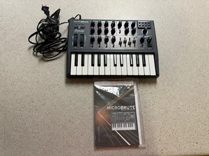 Arturia Microbrute Analog Synthesizer. CLEAN WORKING. - Picture 1 of 6