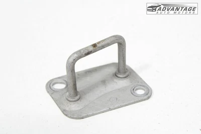 Chrysler Voyager 2020-2024 puerta trasera puerta levadiza cerradura puerta trasera pestillo Striker OEM Foto 1 de 4