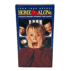 Home Alone VHS, 1991 Macaulay Culkin Comedy Xmas Fast Free Shipping - Picture 1 of 6