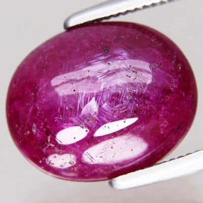 4.22ct t.w 11x8.9mm Oval Cab Natural Heated Red Ruby Madagascar, Africa - Image 1 of 4