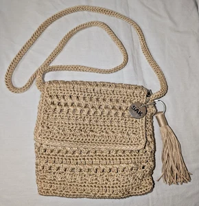 The Sak Umhängetasche hellbraun mit goldener Häkeltasche mit Klappverschluss - Bild 1 von 13