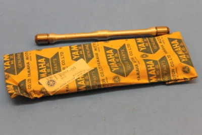 VARA DE EMBREAGEM NOS YAMAHA IT400 1979 IT425 1980 YZ400 #1W4-16357-00-00 - Imagem 1 de 4