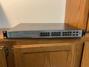 DGS-3100-24 Managed 24-Port Gigabit Stackable Layer 2 Switch Read - Picture 1 of 9