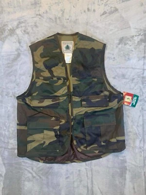 NEW Northwest Territory Mens M Woodland Camo Deluxe Hunting Vest Jacket Coat NWT - Image 1 of 4