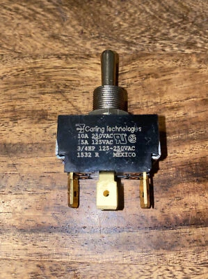 CARLING 1532 3 Pos Main Toggle Switch 10a 250 VAC 15a 125 VAC 3/4 HP, 6 Pole USS - Image 1 of 4
