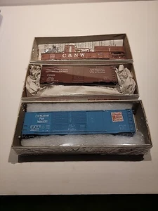Accurail ho scale 3 car C&O Historical Chicago NN D&TS 5273 40', 50' Kits Lot 3 - Picture 1 of 6
