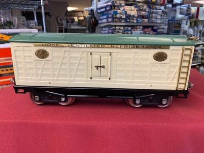 MTH STANDARD GAUGE #214R GREEN & WHITE VENTILATED REFRIGERATOR CAR MINTY LIONEL - Image 1 of 4