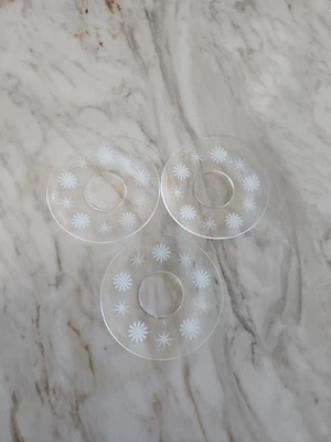 Set Of 3 Bobeches Taper Candle Wax Drip Catchers 2.5" Clear Glass Star & Flower - Image 1 of 3