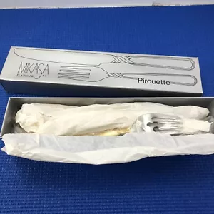 Lot of 2 Mikasa PIROUETTE Gold Accent Stainless Flatware 5 Piece Settings-Japan - Picture 1 of 7