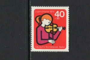 Germany Berlin 1974 GIRL VIOLINIST SC 9NB108 MNH  - Bild 1 von 1
