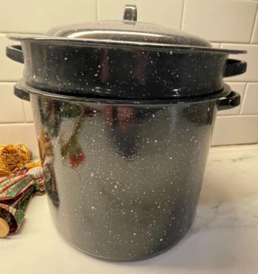 VTG Black Enamelware Vegetable Steamer Pot White Speckled Graniteware 3 Pc NEW - Image 1 of 4