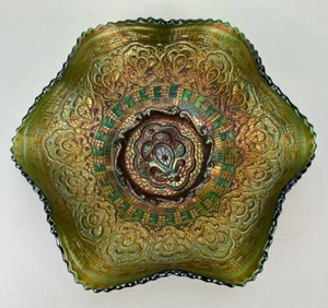Vintage 10” Fenton Persian Medallion Bowl Green Gold Colored Carnival Glass - Picture 1 of 12