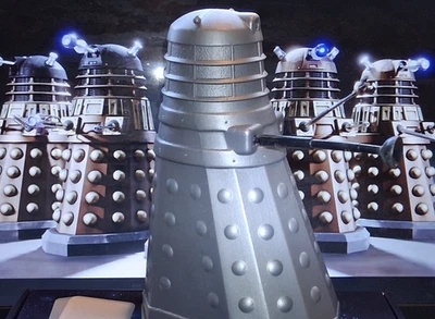 VINTAGE 1965 Doctor Who DALEK TOY Herts Plastic Moulders England 17.5 cm RARE!! - Image 1 of 4