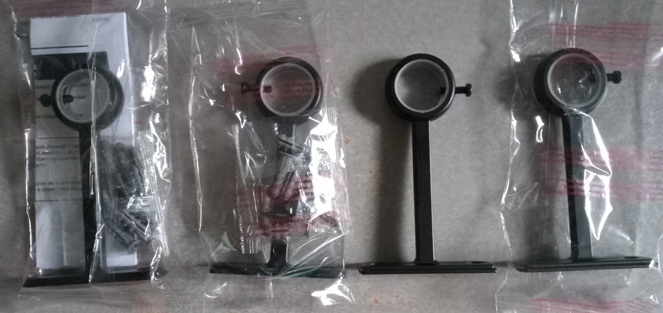 Soportes de barra de cortina de diseño, metal, negro mate, 1" de diámetro (4 soportes) Foto 1 de 1