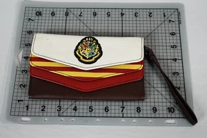 Harry Potter Hogwarts Letter Envelope Wallet Wristlet Clutch Phone Case NWOT - Picture 1 of 5