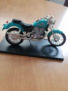 Motorrad Modell Collection 1:18 Ducati BMW Kawasaki Yamaha Triumph Honda ..... - Picture 1 of 213