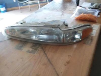 Driver Left Headlight Fits 98-02 INTRIGUE 1536748 - Image 1 of 4