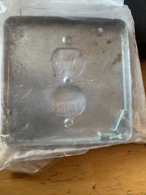 Capa quadrada receptáculo duplex Thomas & Betts RSL-12 4-11/16" **Frete grátis** - Imagem 1 de 4