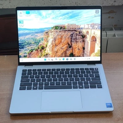 Notebook Dell Pro 14 Plus PB14250 Intel Ultra 7 Ram 32Gb SSD 512Gb Touchscreen  - Immagine 1 di 4