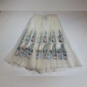 Moon Collection tulle floral embroidered skirt sz M/L (bin K) - Picture 1 of 7