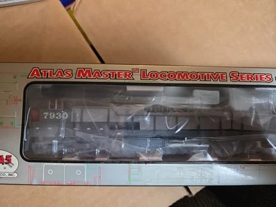 Atlas Master Locomotive Series #7382 U30C Phase 3 Southern Pacific #7930 - Image 1 of 2