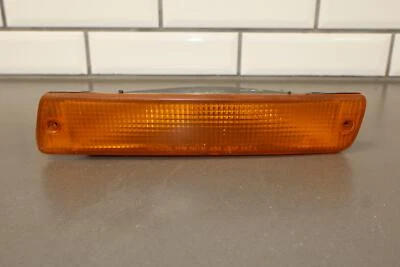 Lámpara intermitente montada en cenefa izquierda 91-97 Toyota Land Cruiser 96-97 LX450 LH Foto 1 de 4