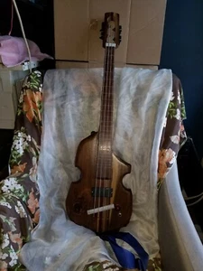 4 string Fretless Bass W/ fretlines - One Of A Kind - NOT ON WISHBASS - Picture 1 of 11