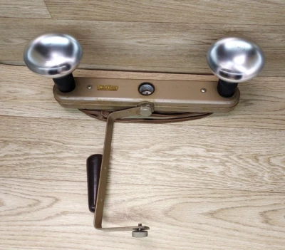 VINTAGE SMITH-VICTOR L3 MOVIE LIGHT BAR 375W BULBS TESTED - Image 1 of 4