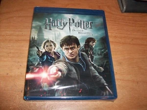 Harry Potter and the Deathly Hallows: Part II (Blu-ray/DVD 2011, 3-Disc Set) NEW - Picture 1 of 2