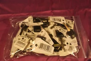 Lot of 32 AXXESS + BLACK Cassette #7R KEY BLANKS. Nickel plated Brass. - Picture 1 of 2