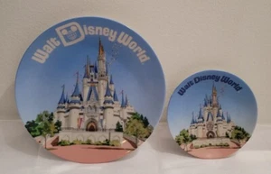 2 Walt Disney World Collectors Plates Set Princess Castle Cinderella Japan EUC - Picture 1 of 7
