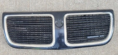 Pontiac Grand Am 1989-1991 conjunto de parrilla delantera negro usado Foto 1 de 4