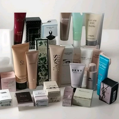 Adventskalender für Frauen 24 Luxus Minis Überraschung Parfum Pflege Kosmetik... - Bild 1 von 4